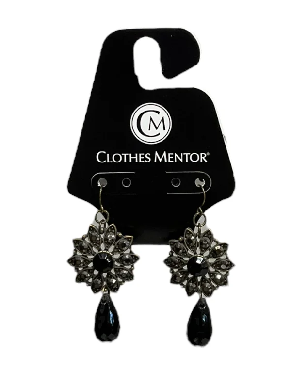 pearl drop earrings for women -Earrings Dangle/drop By Clothes Mentor