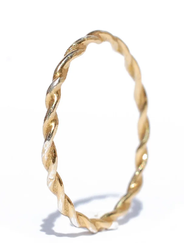 gold rings for women -08. Sophora Twist Ring