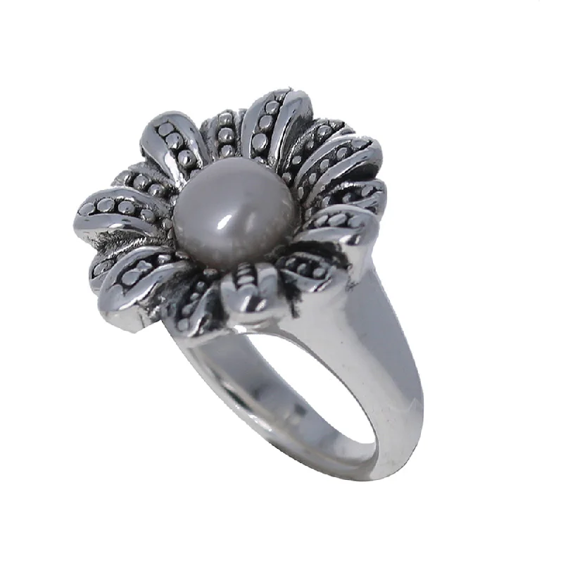 classic diamond rings -Pearl Flower Ring