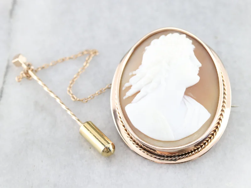 Antique Gold Cameo Brooch