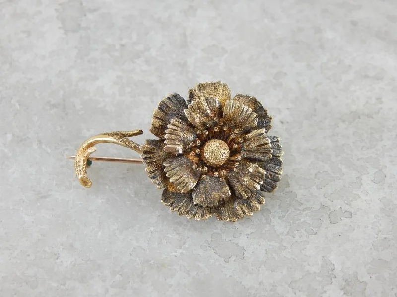 Antique Textured Green and Yellow Gold Daisy Brooch