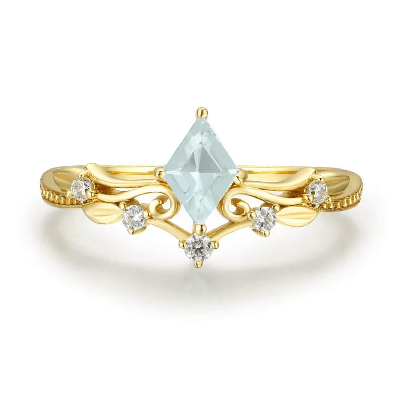 statement necklaces for women -Victorian Lace Aquamarine Ring (Yellow Gold)©