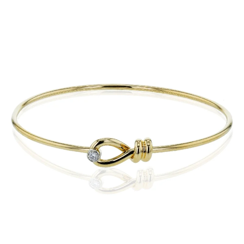 romantic bracelets for women -Belt Bangle in 18k Gold with Diamonds